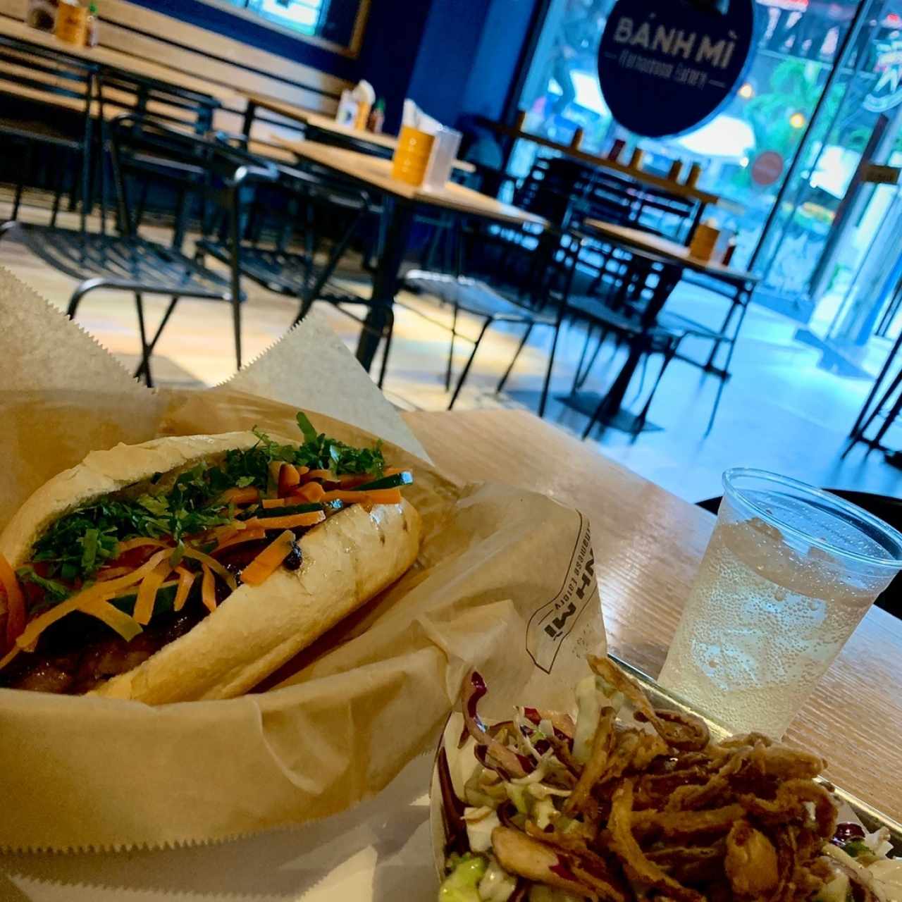 grilled chicken bahn mi