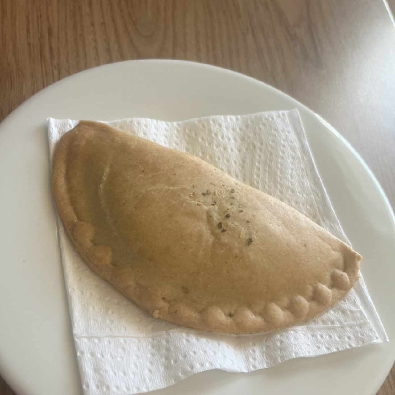 Empanada de hongos y brocoli