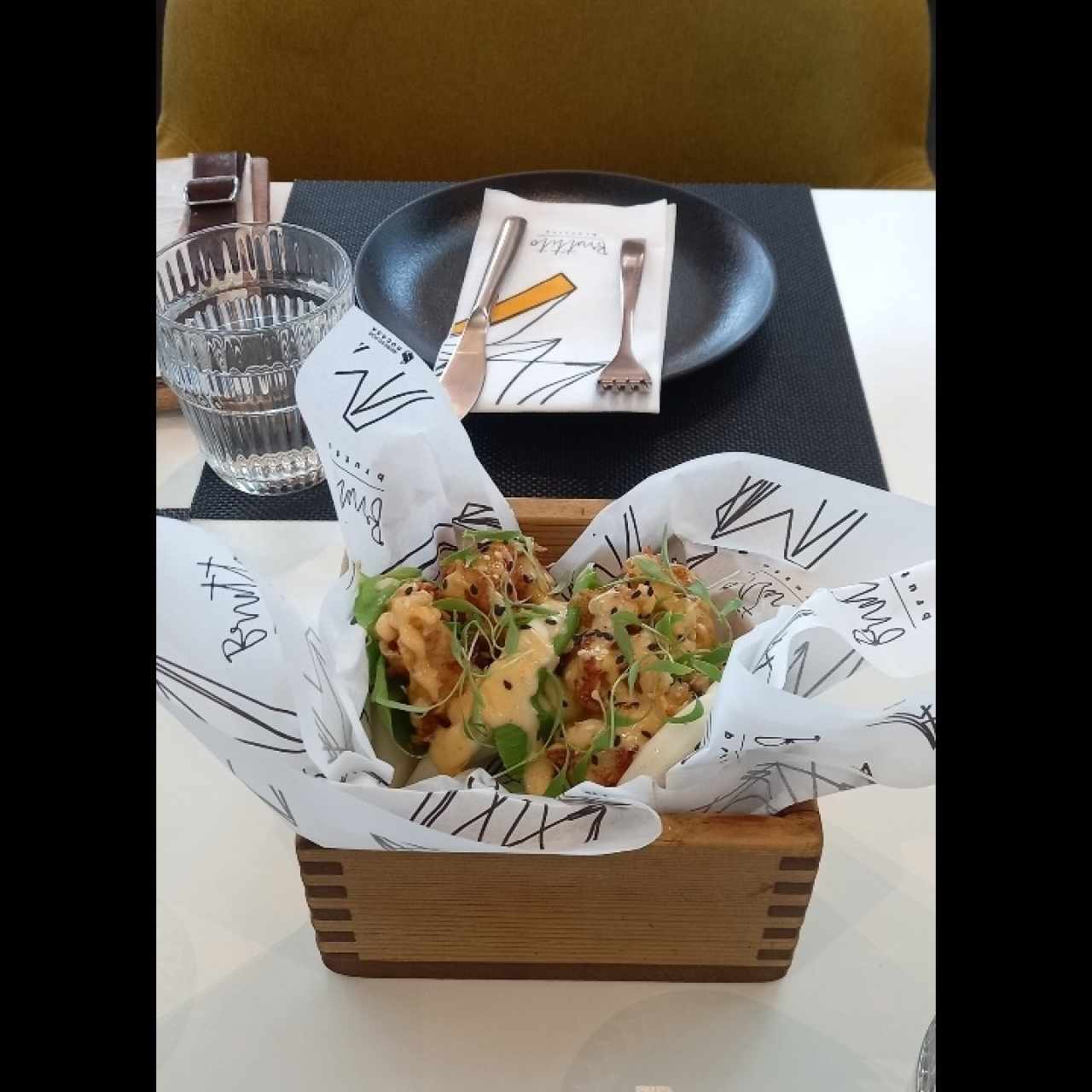 DON CRISPY SHRIMP BUNS