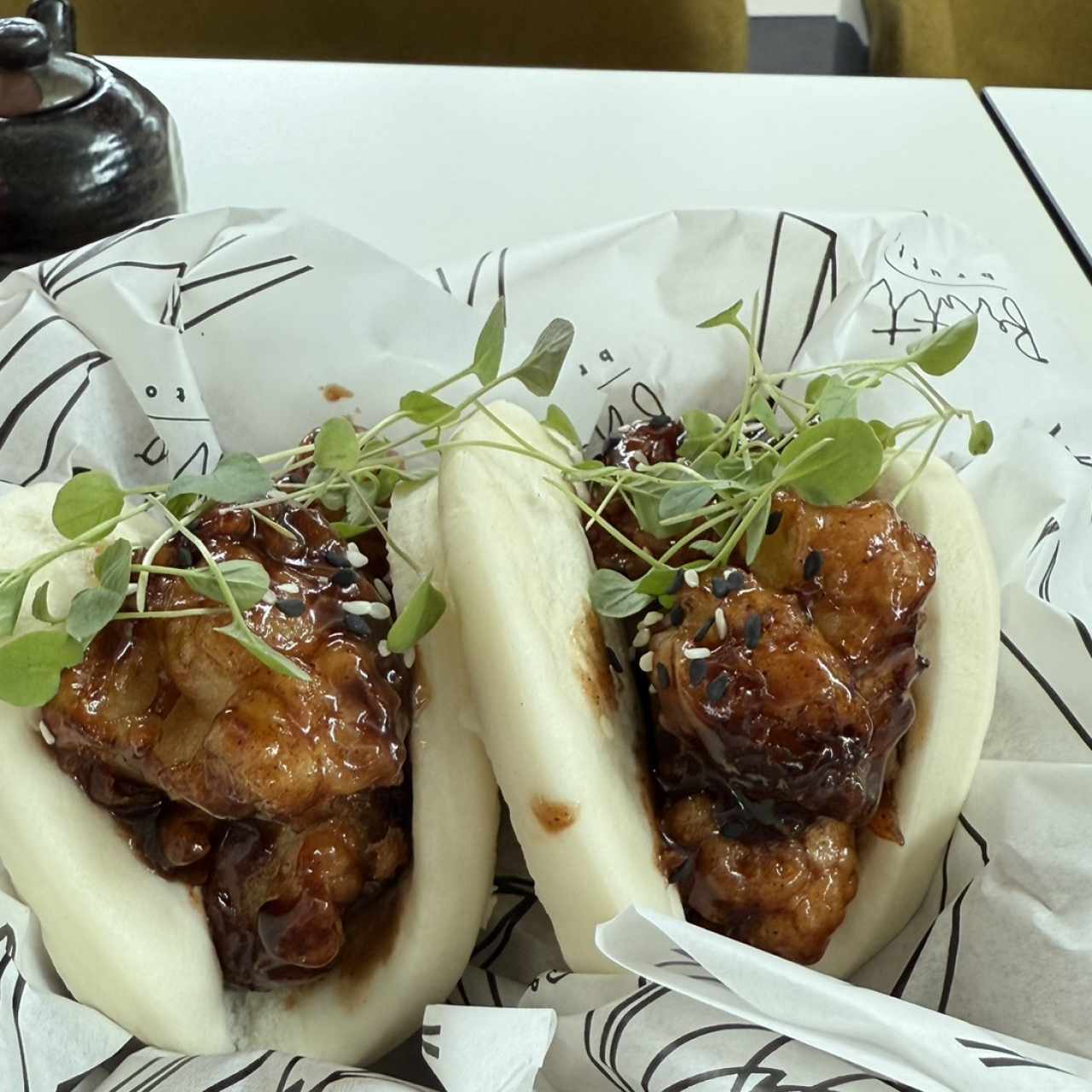 Small Eats - KFC BUNS
