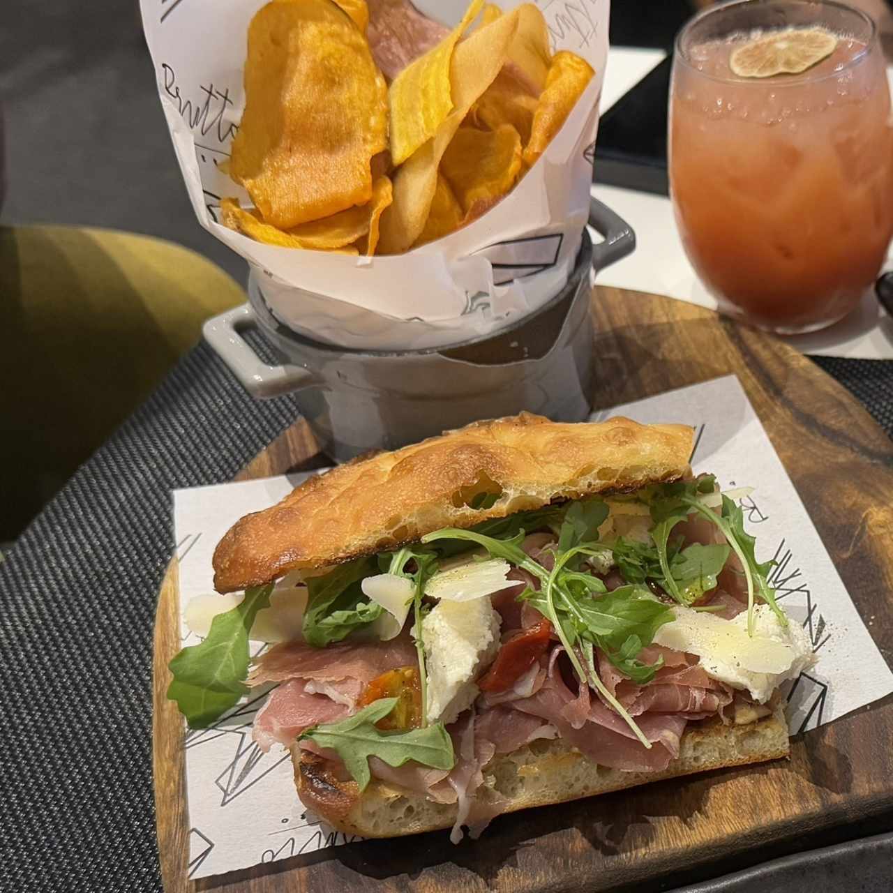 Panini - PANINO DE PROSCIUTTO