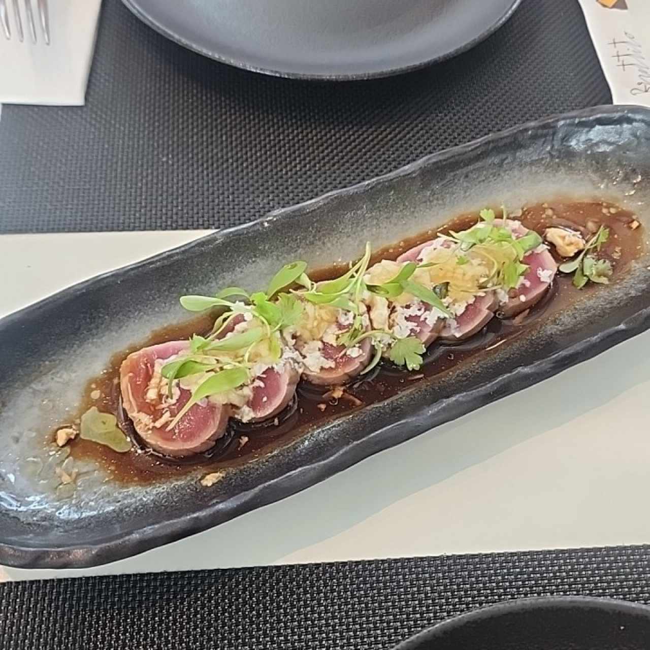 TUNA TATAKI