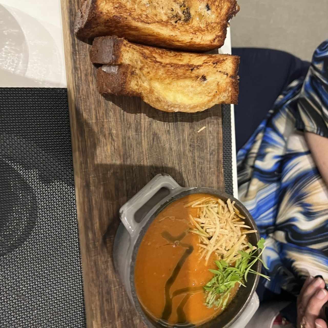Cheese Sándwich + Tomato Soup