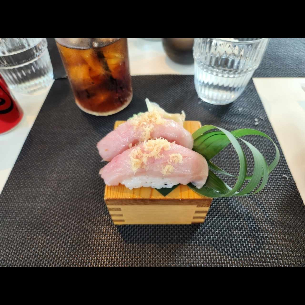 Niguiris (2 piezas) - HAMACHI