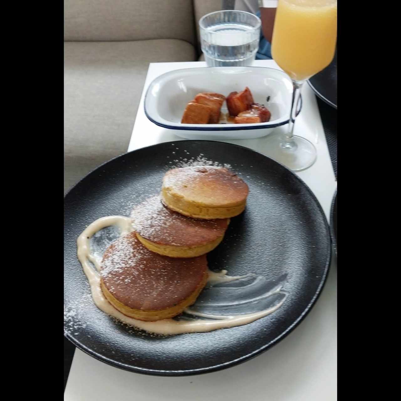 PANCAKES DE CARROT CAKE