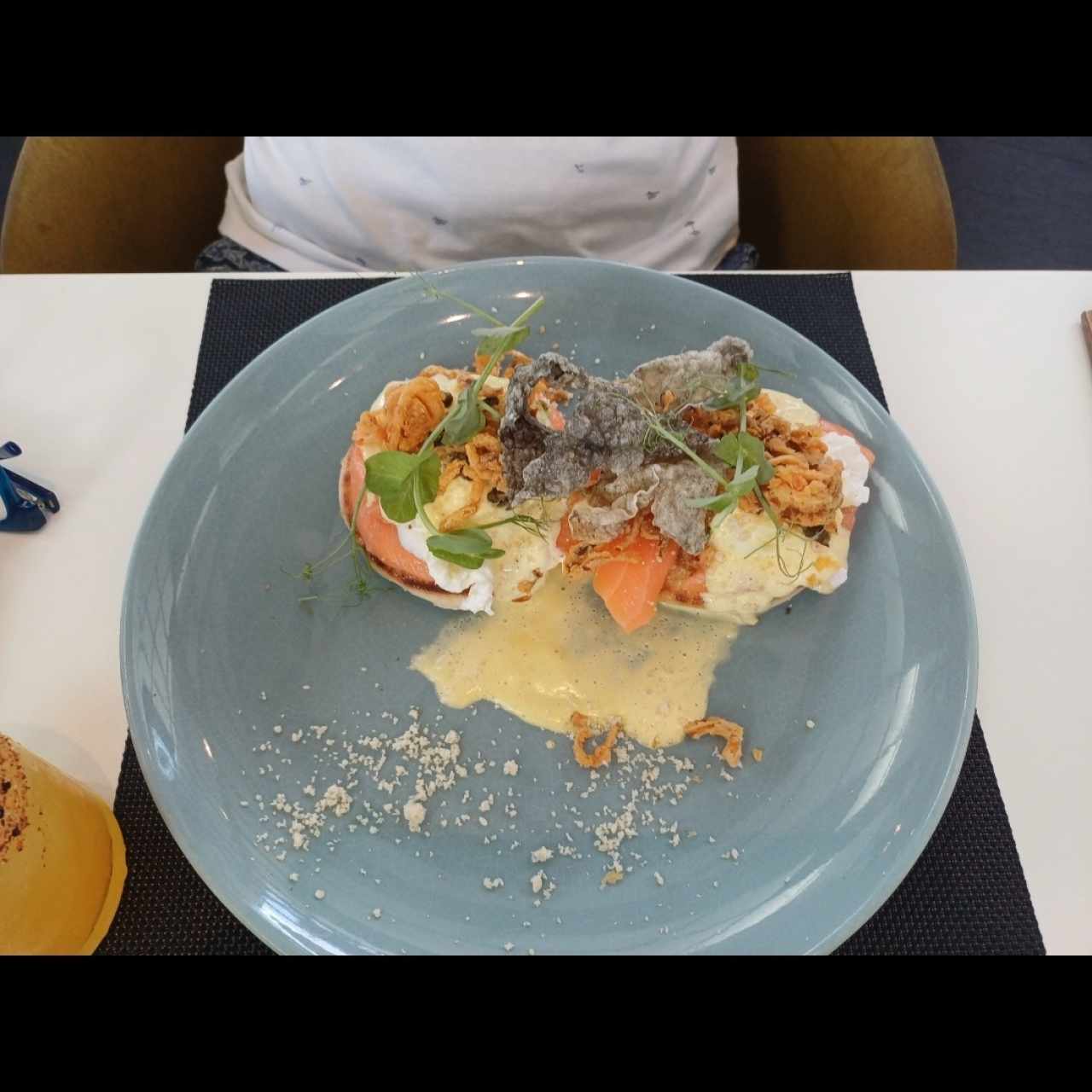 Huevos Benedictos