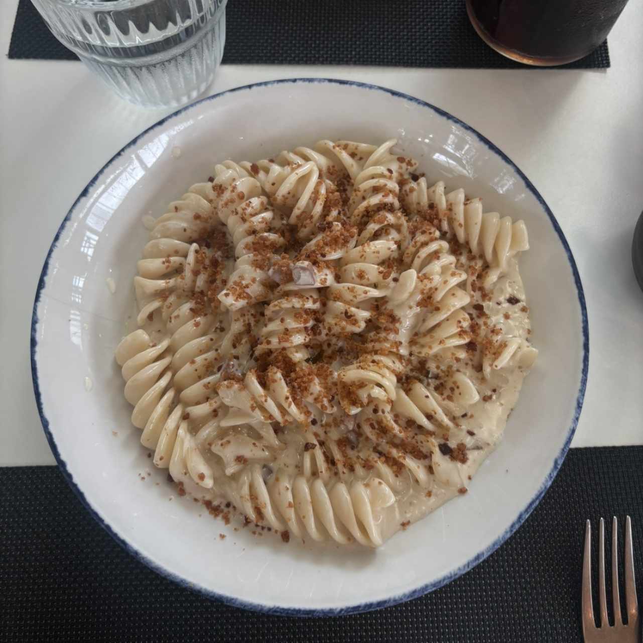 FUSILLI GIGANTI DI GRAGNANO AL PARMIGIANO TRUFADO