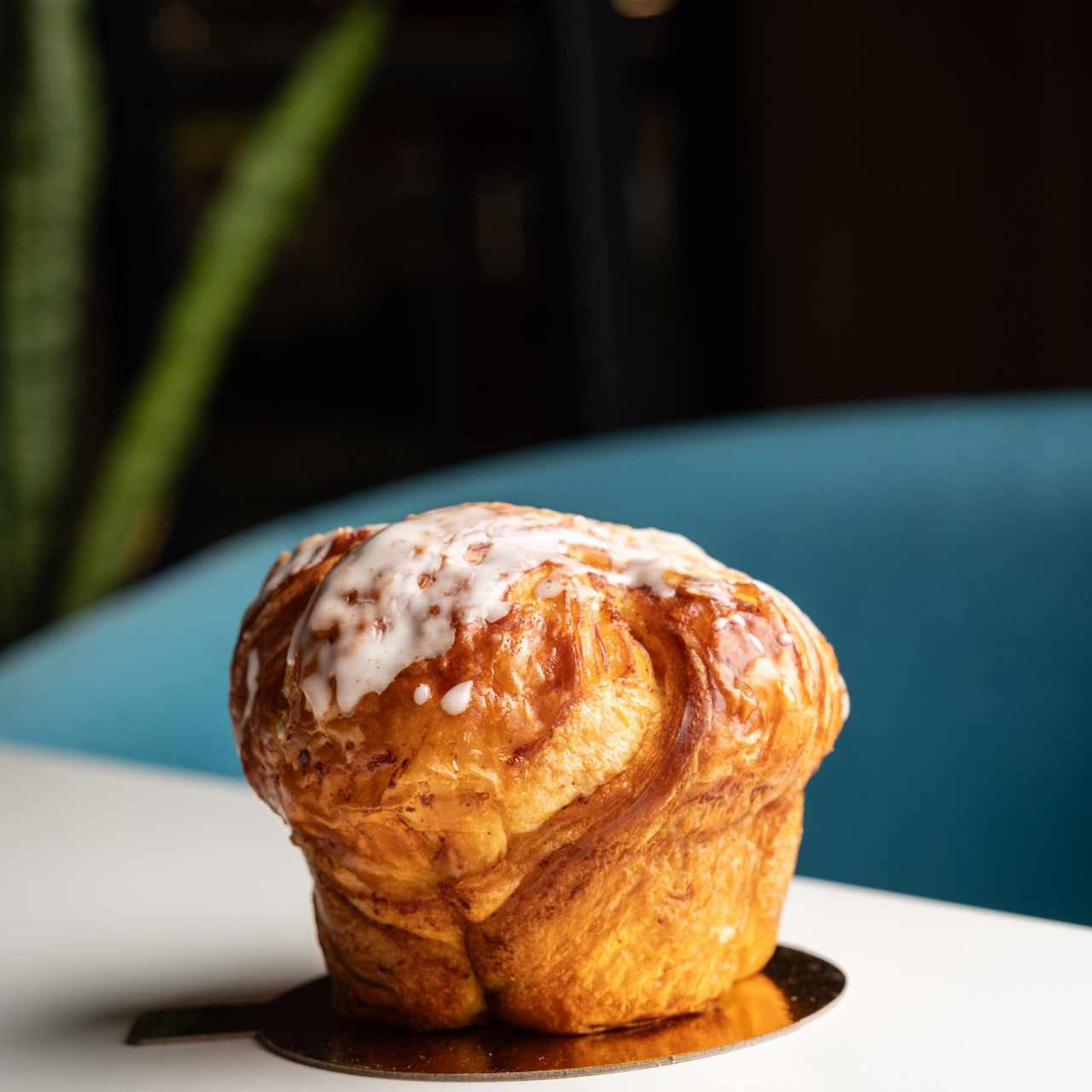 CRUFFIN DE CINNAMON ROLL