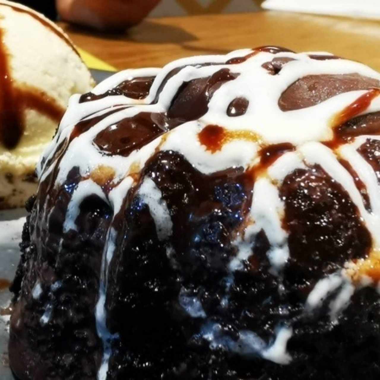 Chocolate Temptation (lava Cake)