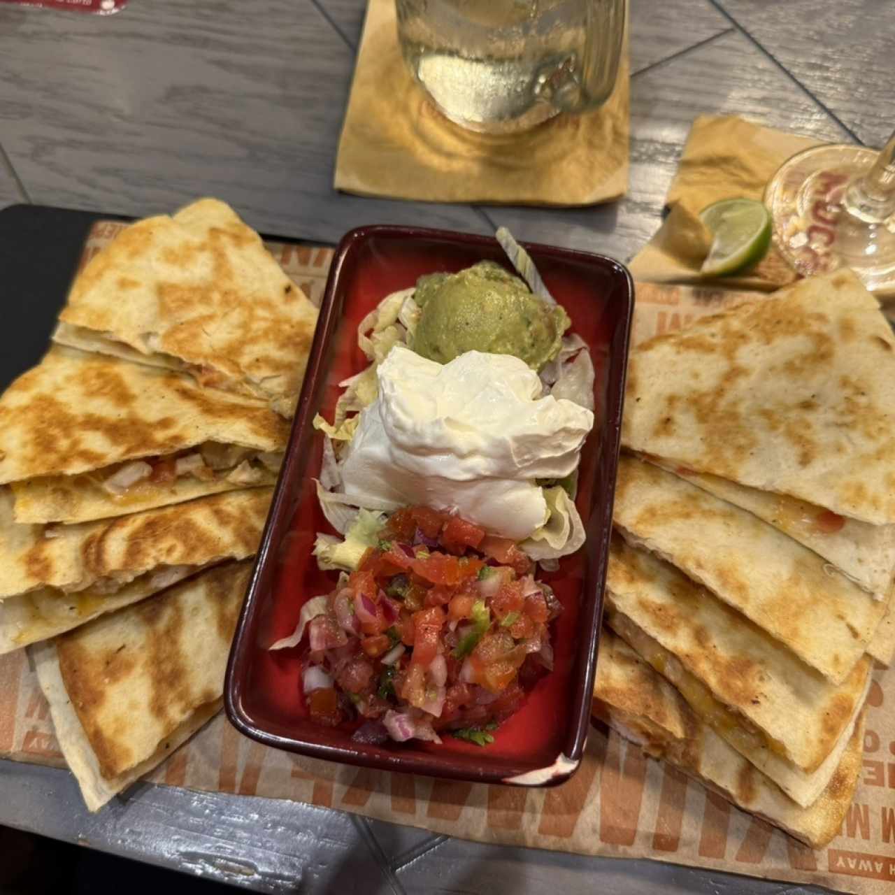 Entradas - Mucho Quesadilla