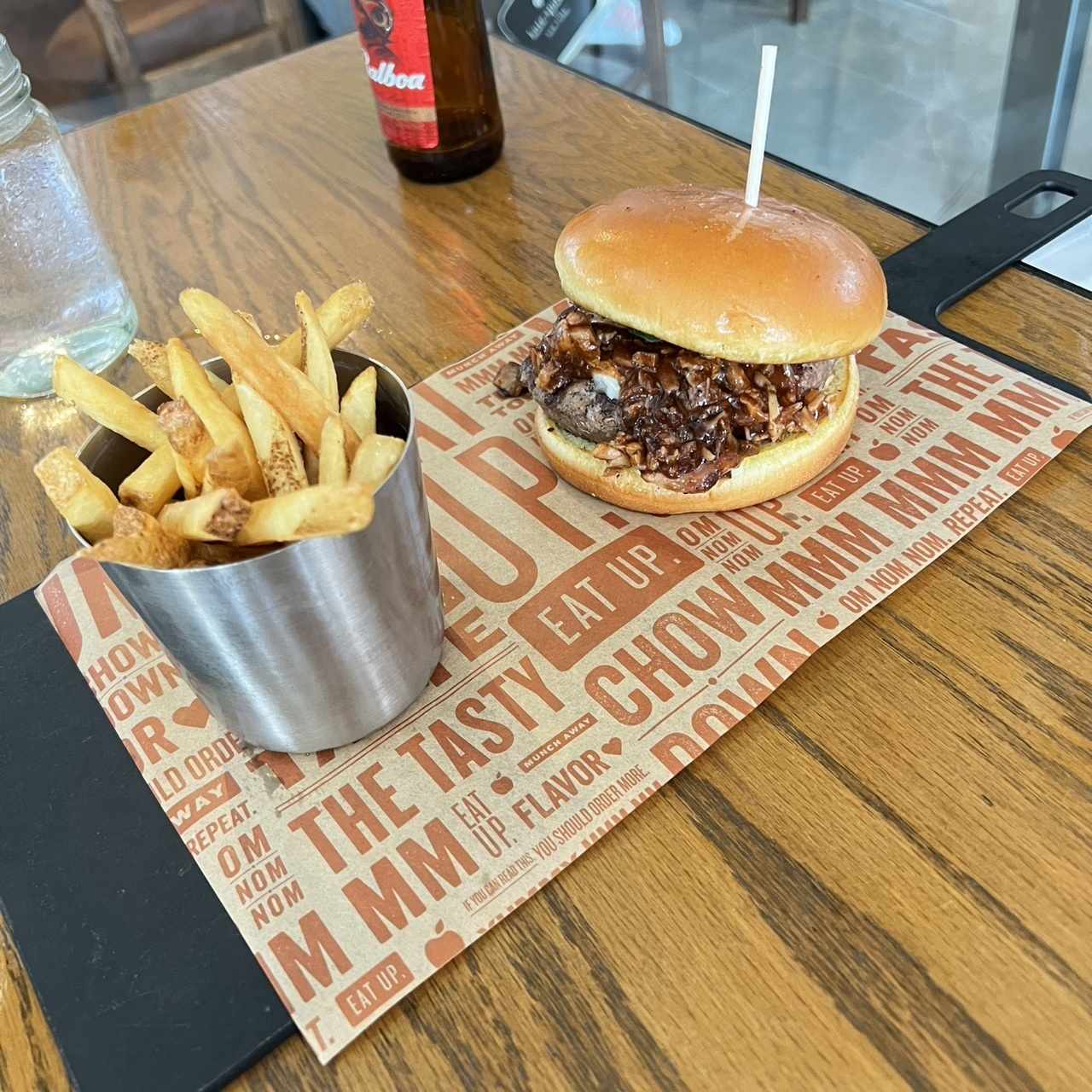 Handcrafted Burgers - Texan Burger