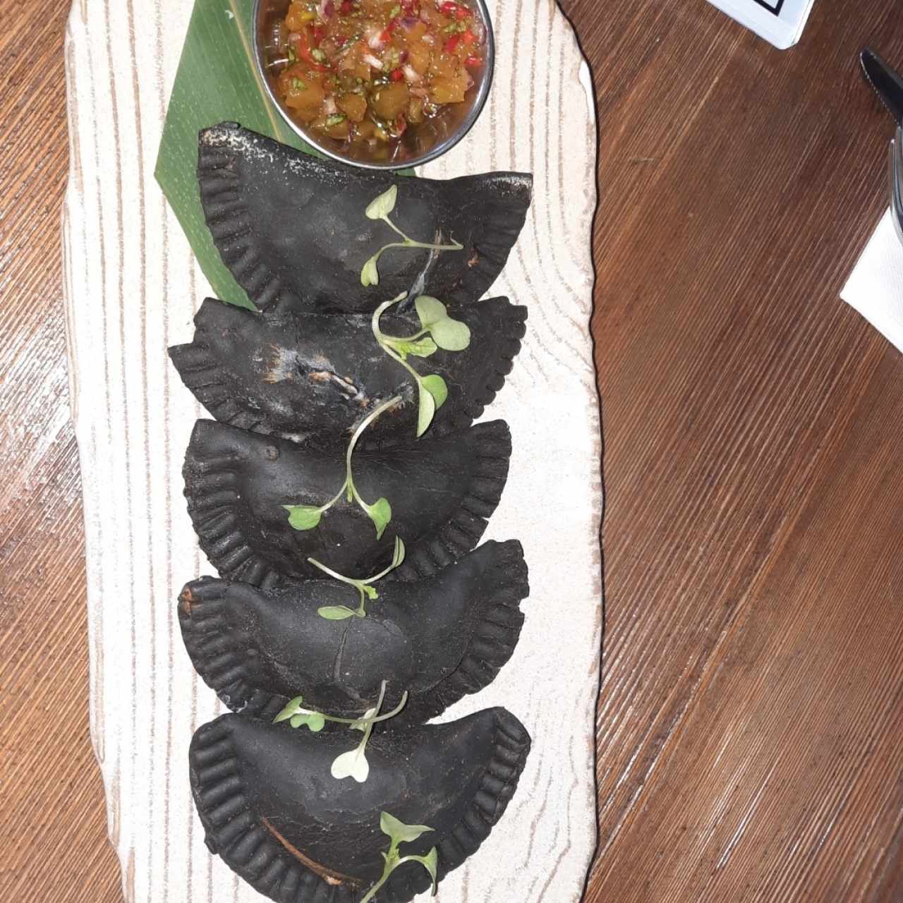 empanadas negras 