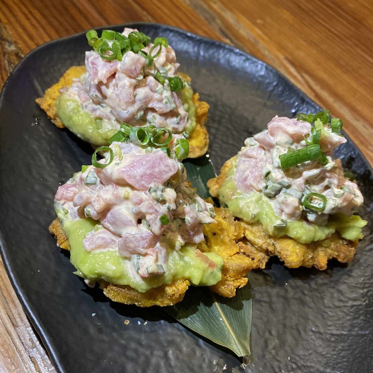 BAR BITES - Tostones De Atún