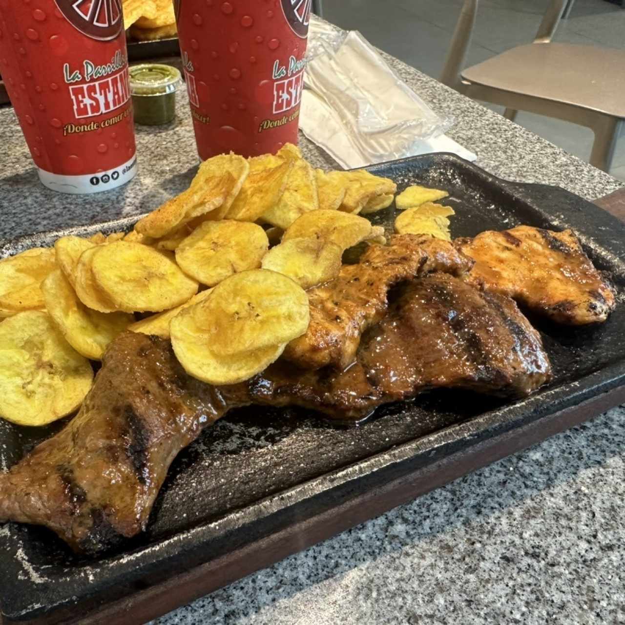 Carne y pollo