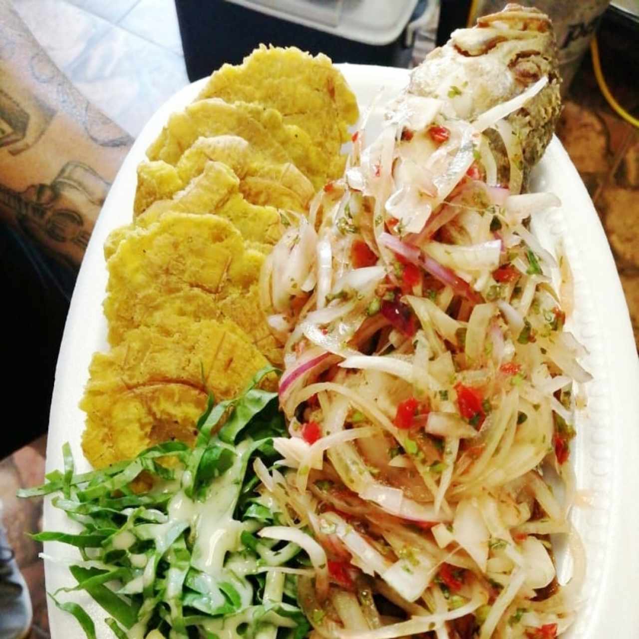 PLATOS PRINCIPALES - PESCADO/FILETE REINA