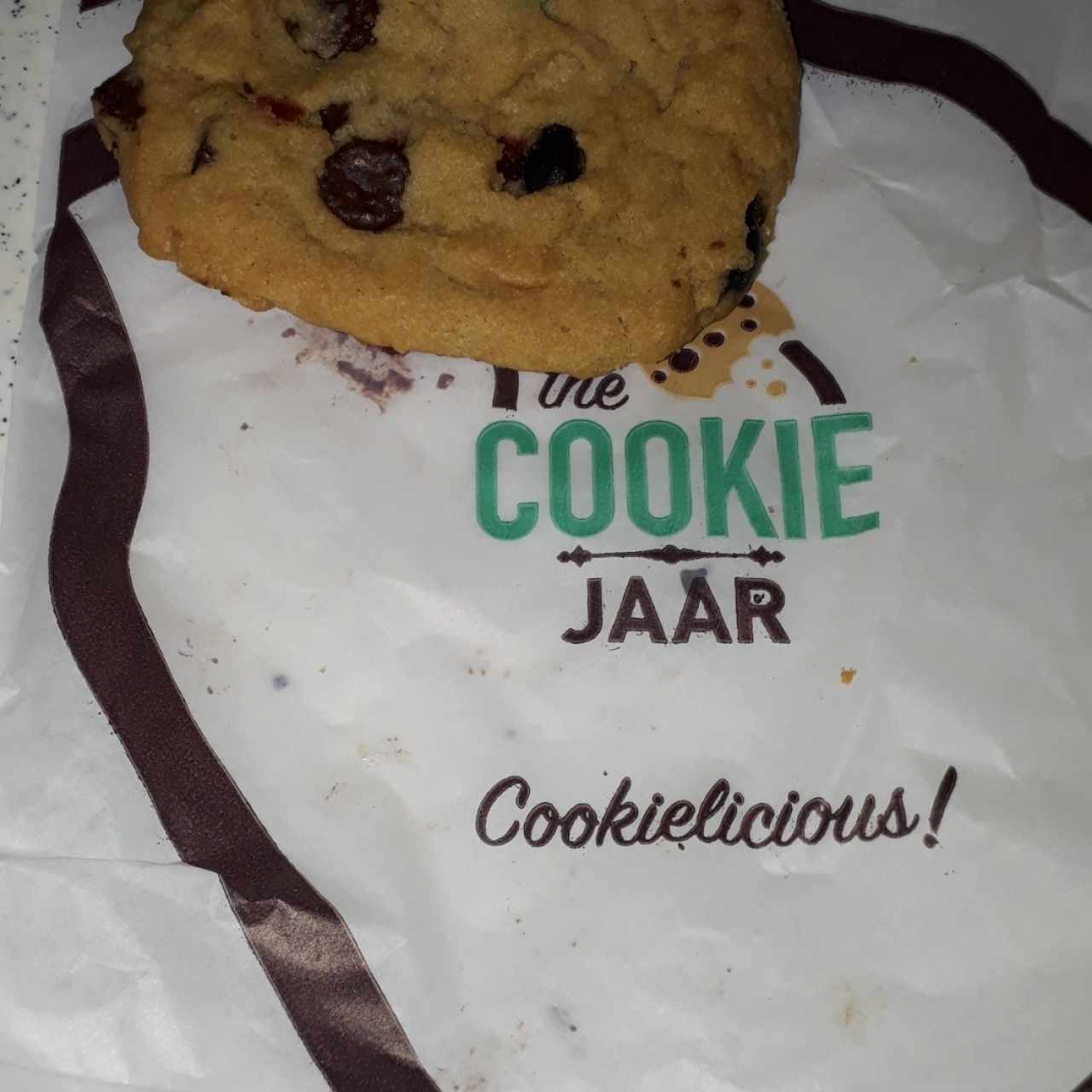 Galletas con chocolates.