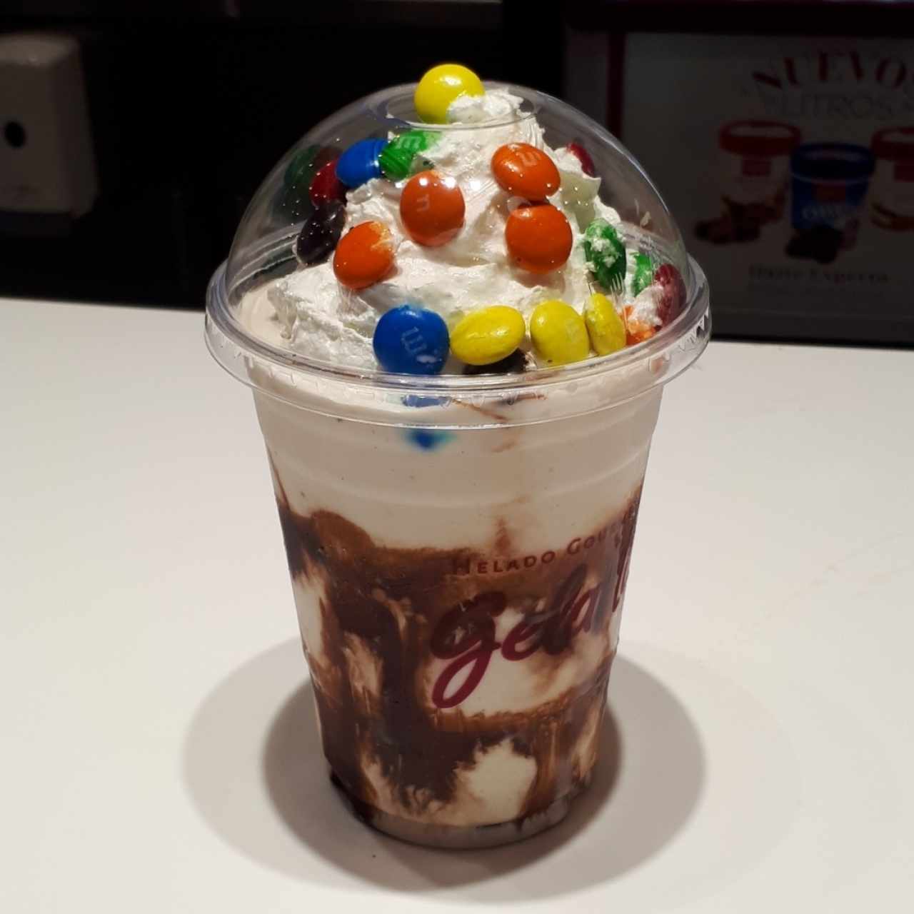 Milkshake mediano de M&M's