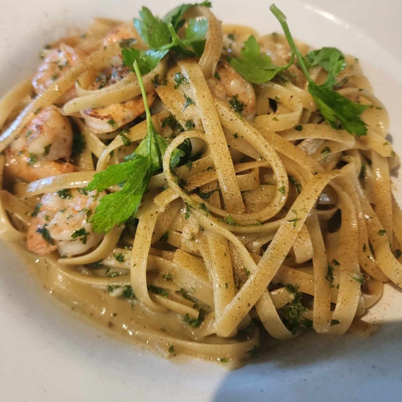 Fetuccini Aglio, Olio E Gamberetti