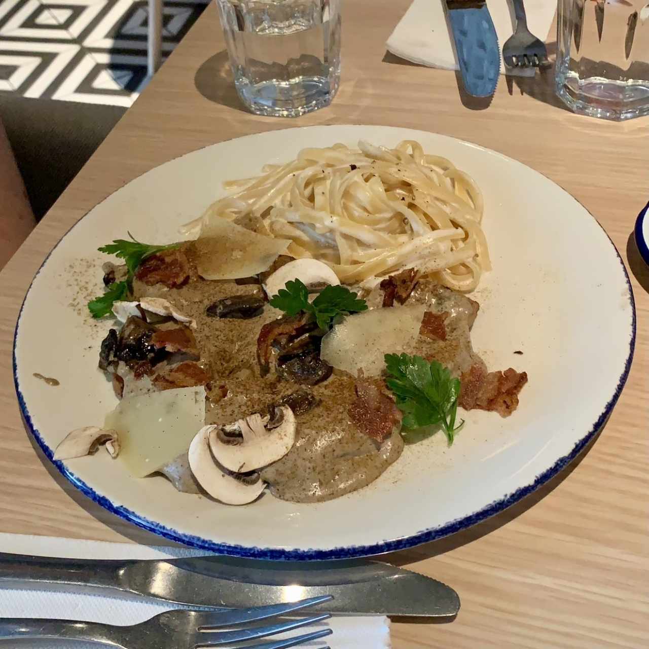 Corvina a La Livornesa