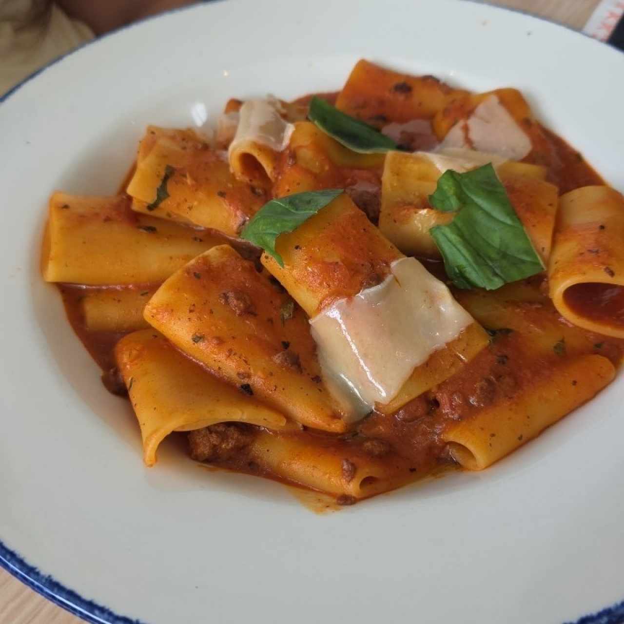 Pastas - Paccheri Alla Bolognesa