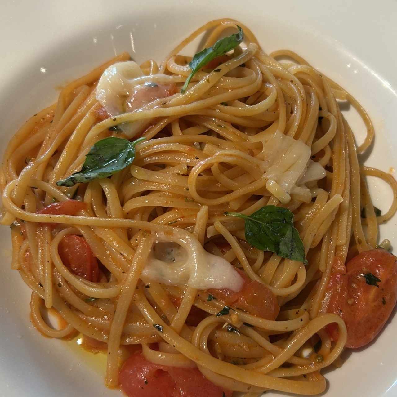 Linguini Al Filetto Di Pomodoro