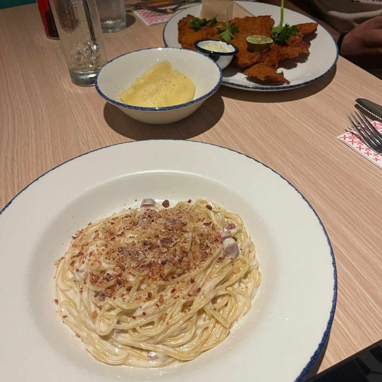 Rigatoni Ni Carbonara Ni Alfredo