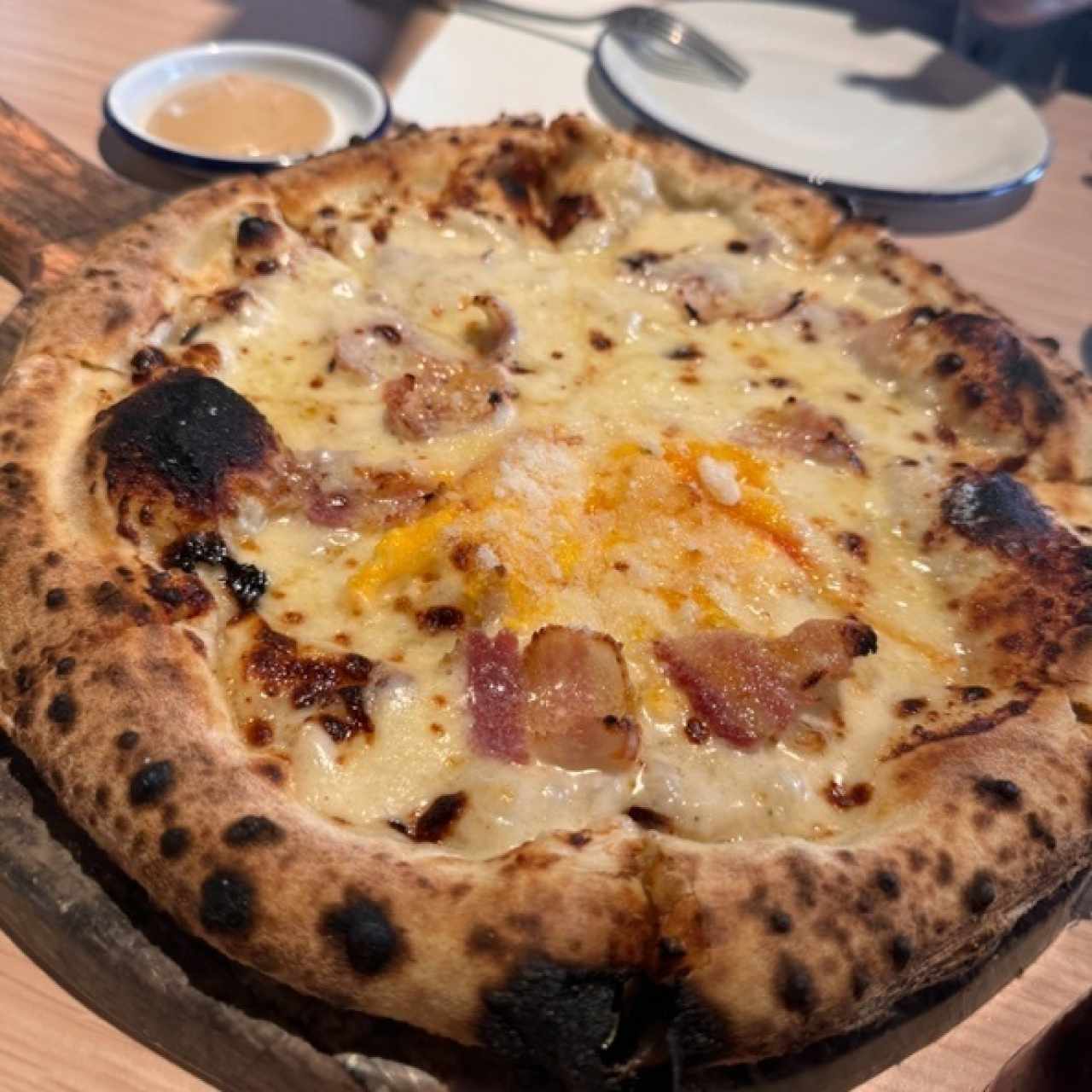 Pizzas Extraordinarias - Pizza Carbonara