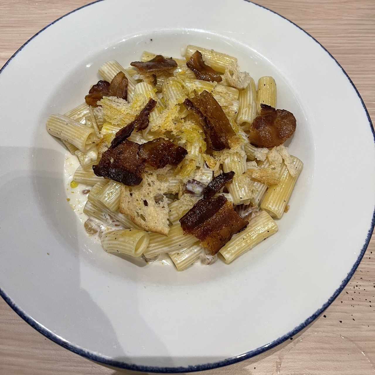 Rigatoni Ni Carbonara Ni Alfredo