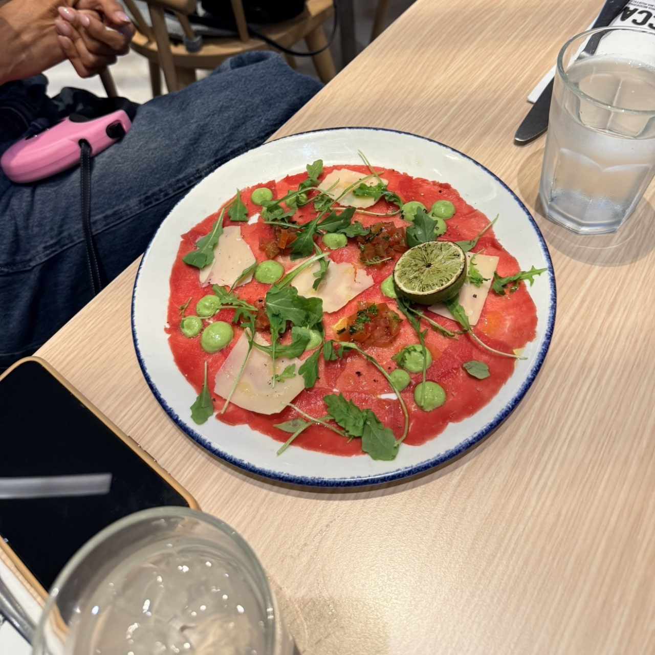 Carpaccio Di Salmone