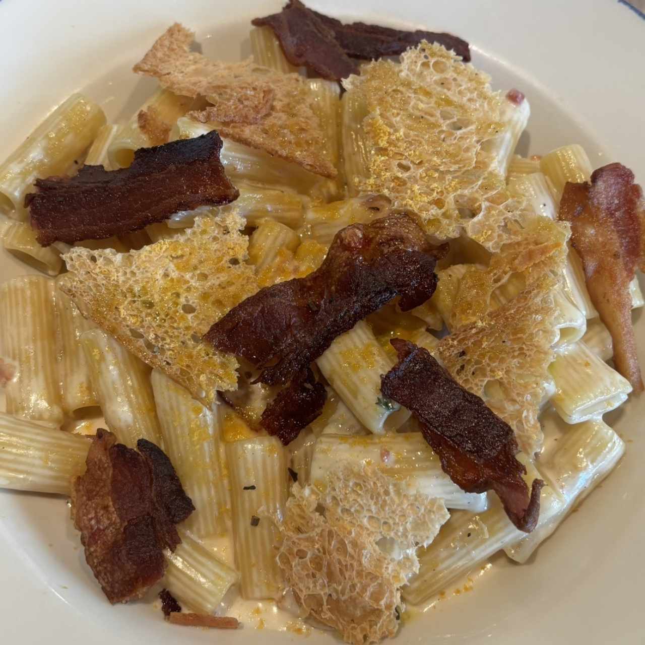 Rigatoni Ni Carbonara Ni Alfredo