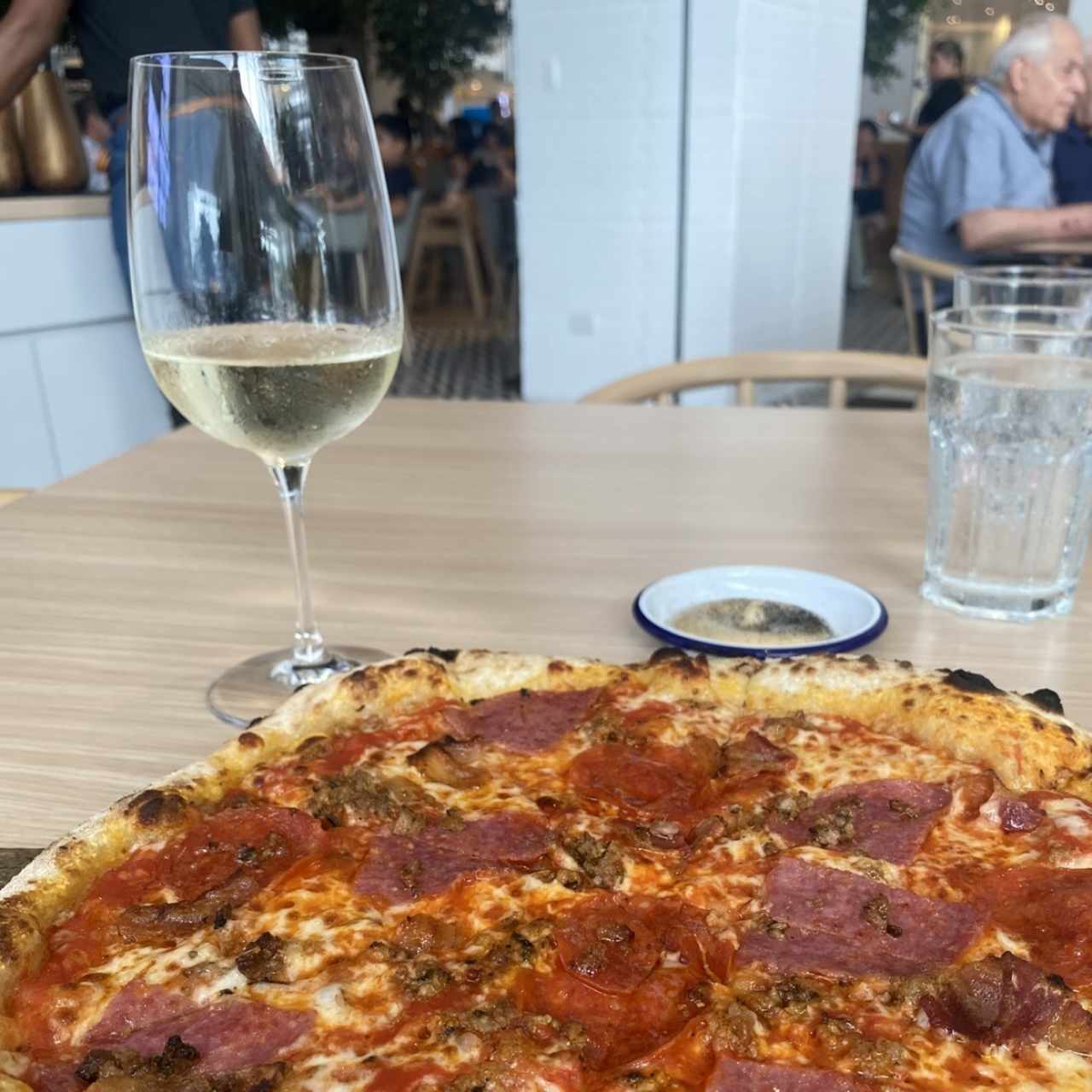 Pizzas Tradicionales - Pizza Carnivor