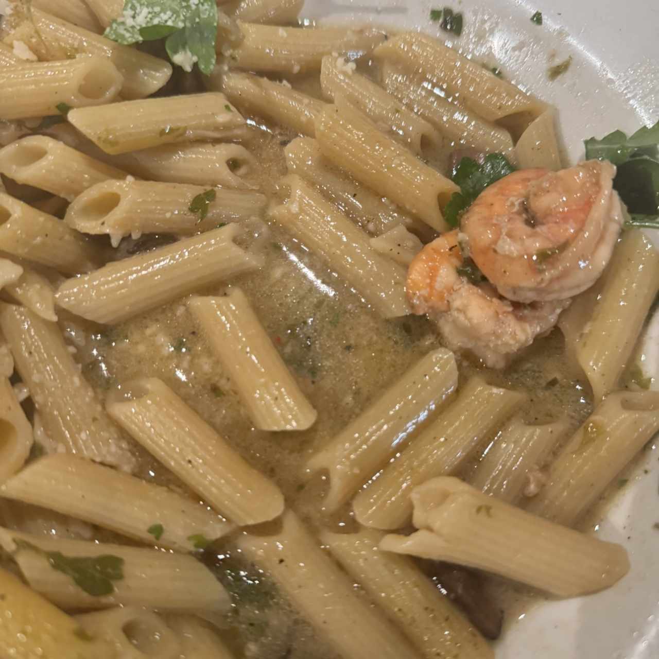 Fetuccini Aglio, Olio,Funghi E Pepperoncino