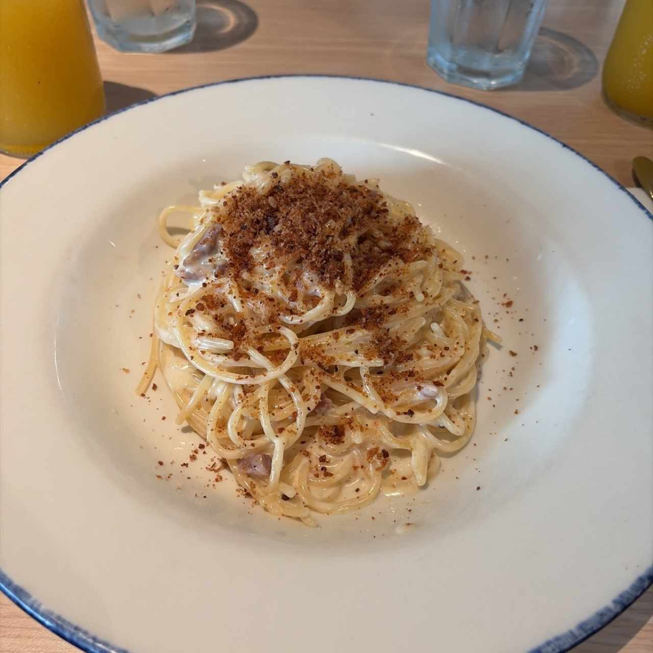 Spaghetti Alfredo e Prosciutto