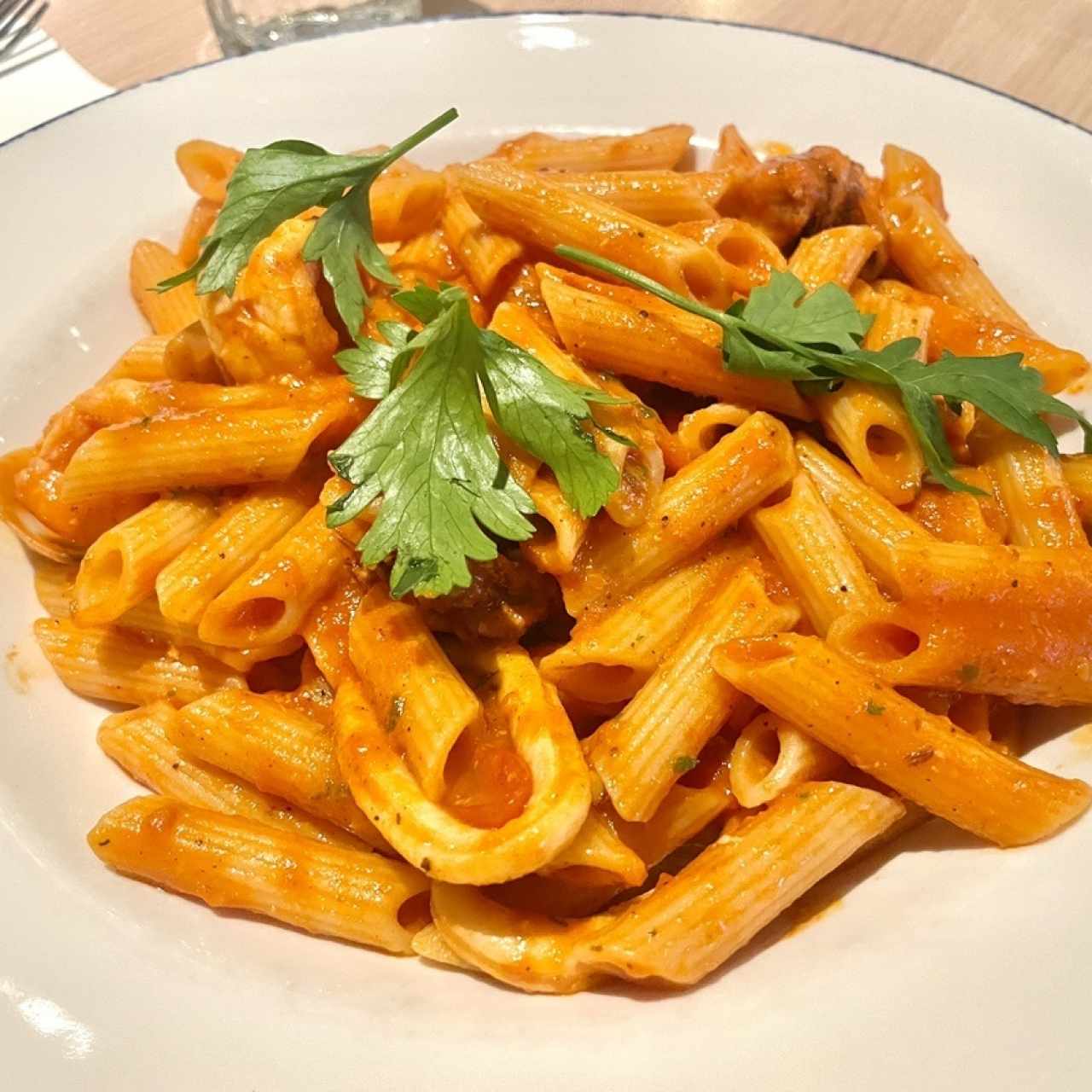 Pasta (gluten free)fruti Di mare en salsa napolitana