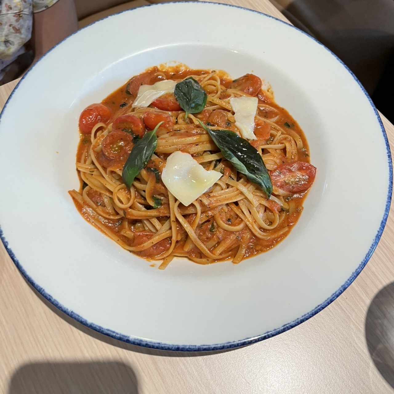 Fetuccini Aglio, Olio,Funghi E Pepperoncino