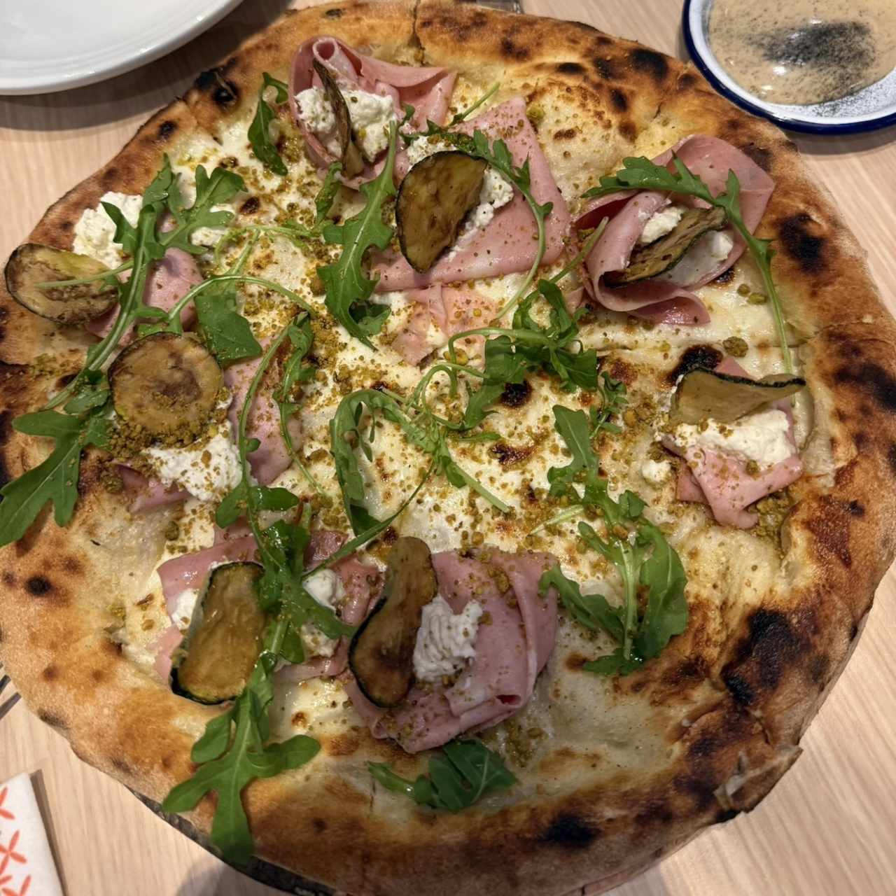 Pizzas Extraordinarias - Motadella e Pistacchio