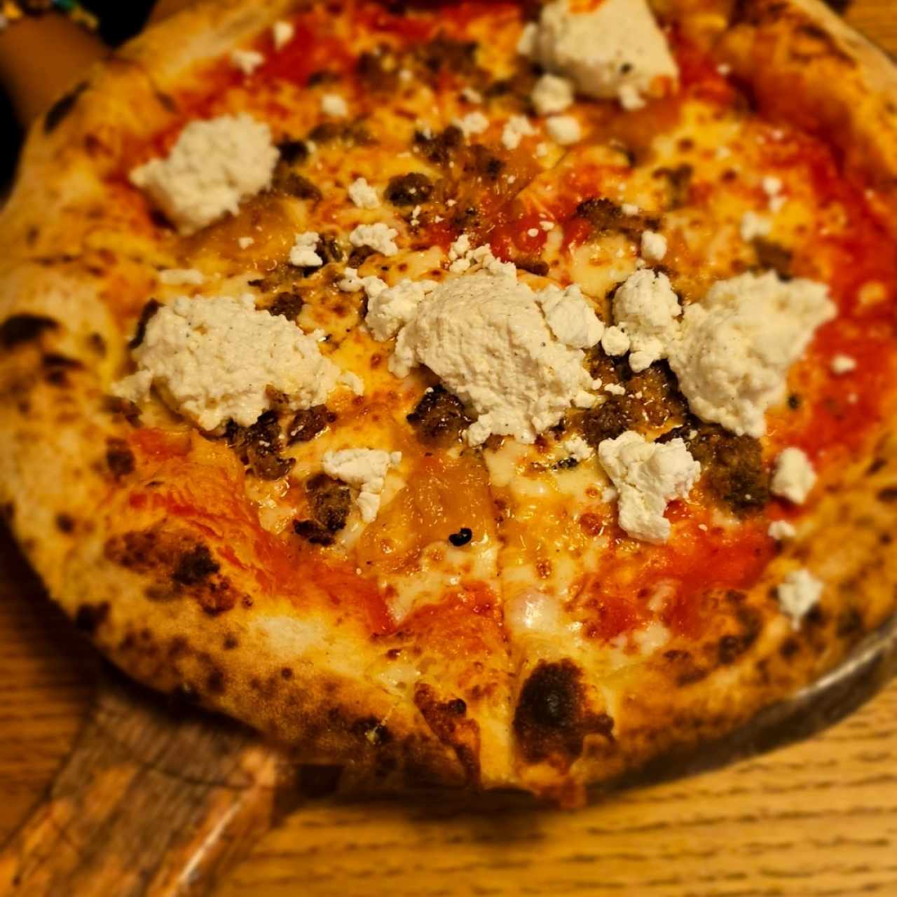 Pizzas Extraordinarias - Pizza La Centrale
