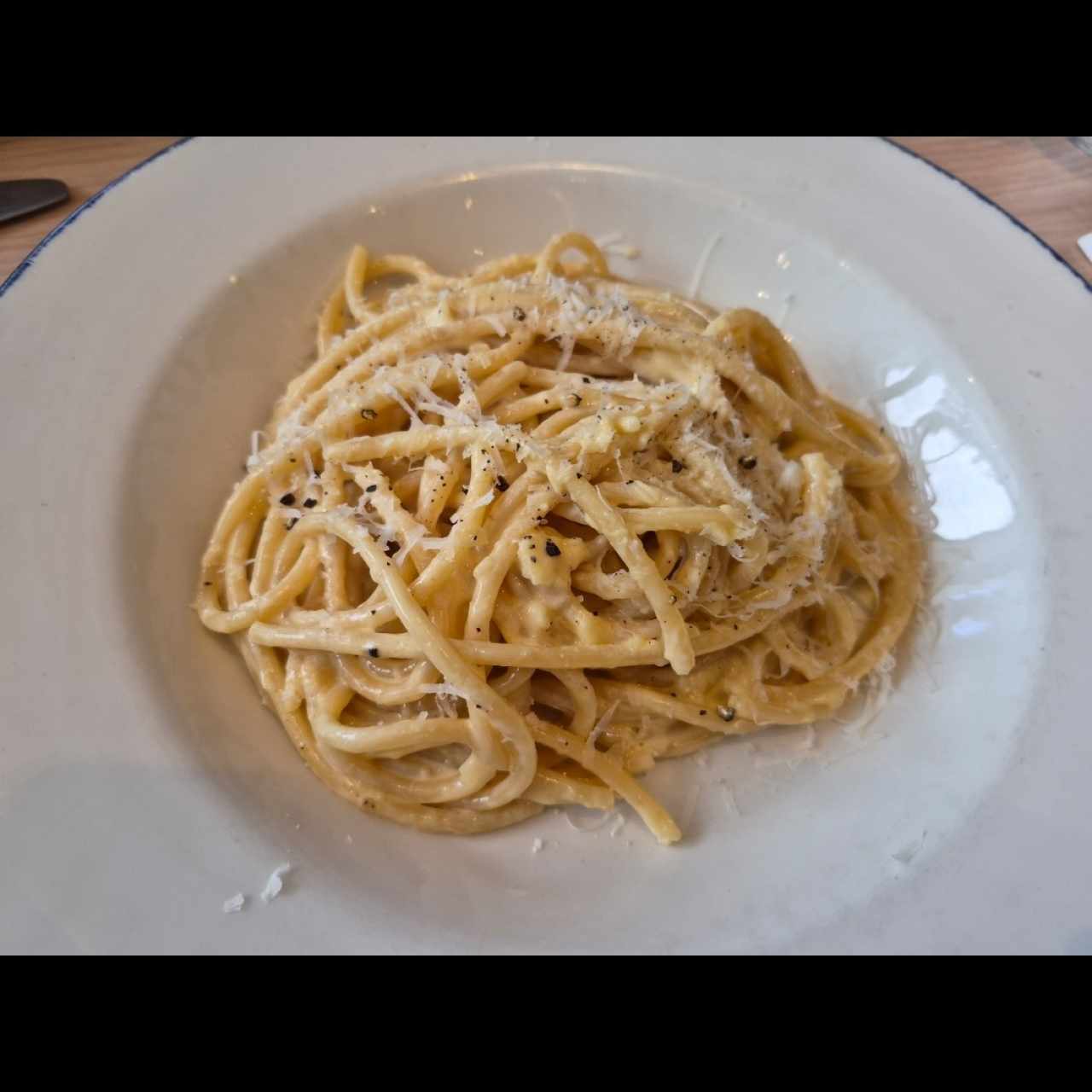 Bucatini Cacio E Pepe