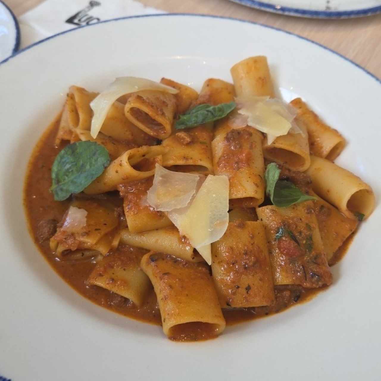 Pastas - Paccheri Alla Bolognesa