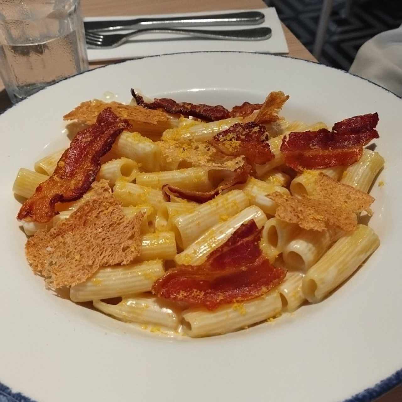 Rigatoni Ni Carbonara Ni Alfredo