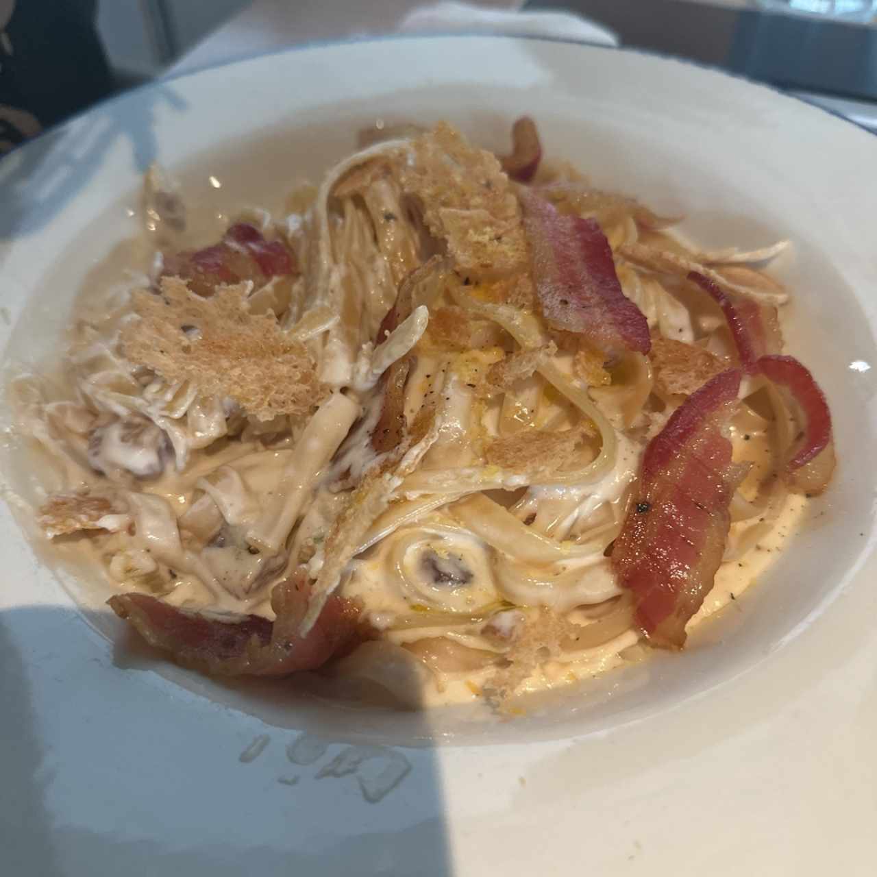 Fetuccini Aglio, Olio,Funghi E Pepperoncino