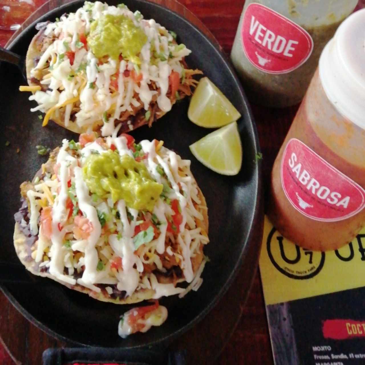tostada sudadero y al pastor