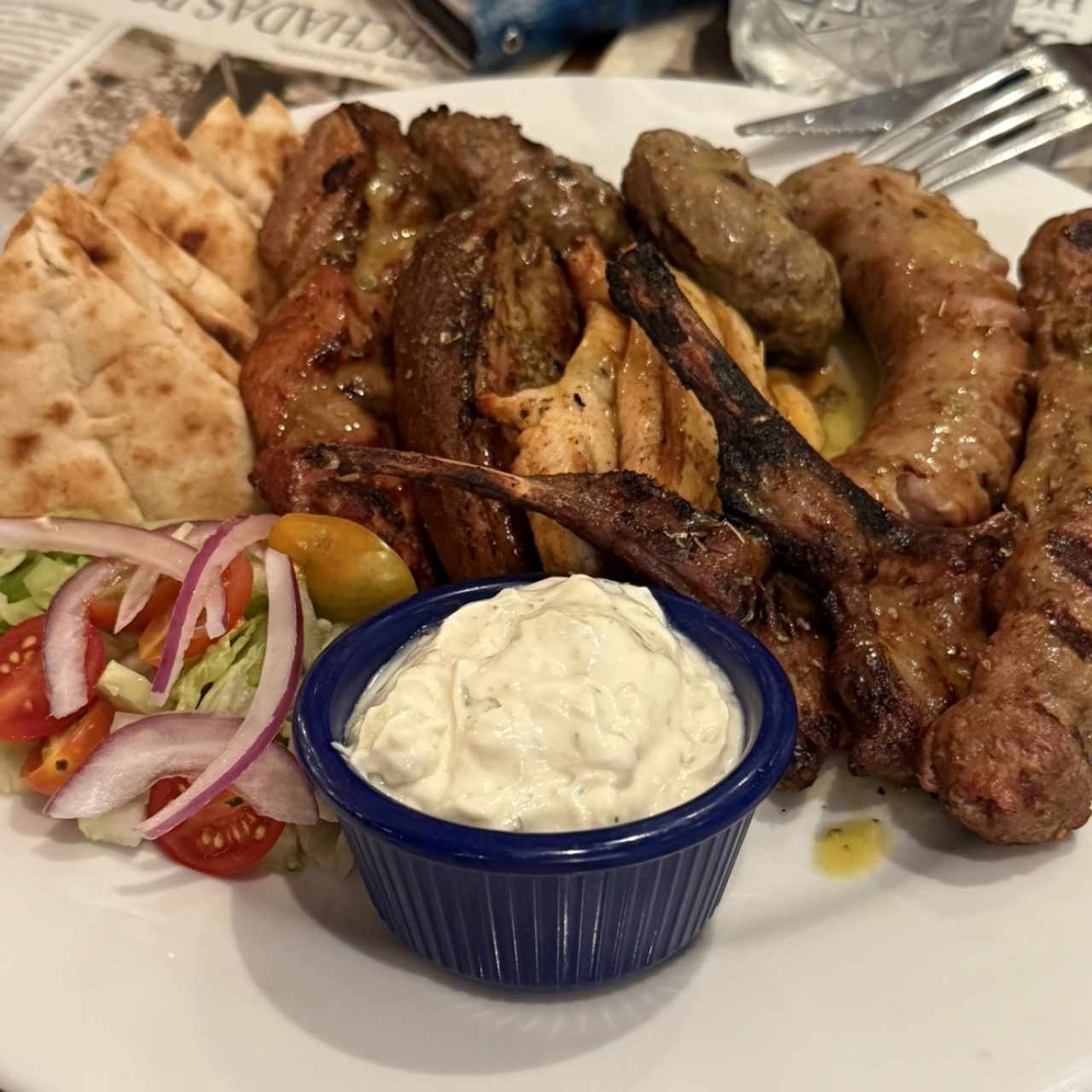 Carnes - Pikilia Kreatikon