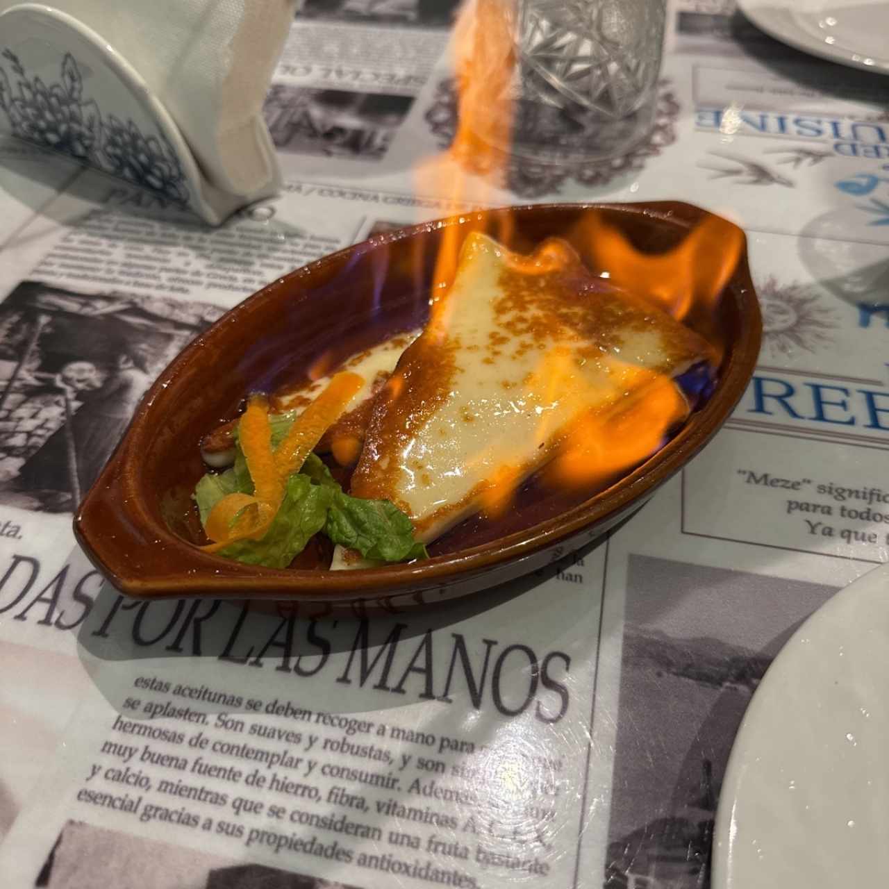 Entradas Calientes - Saganaki Sjaras