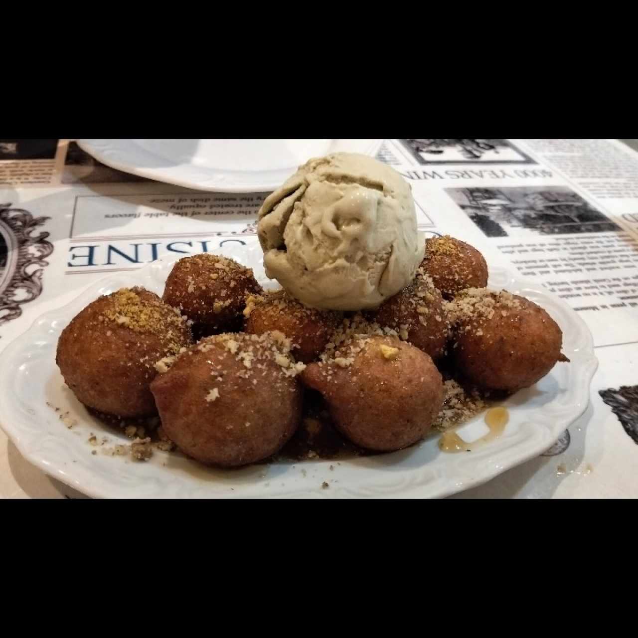 Postres - Loukoumades