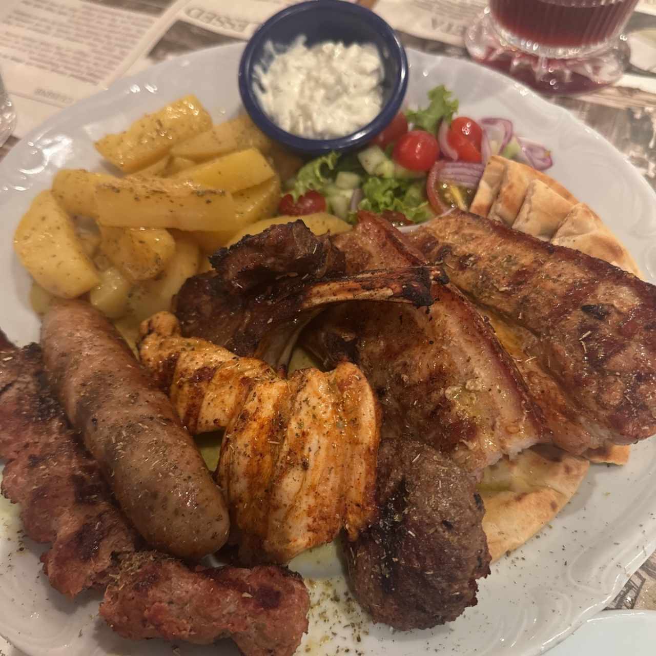 Carnes - Pikilia Kreatikon