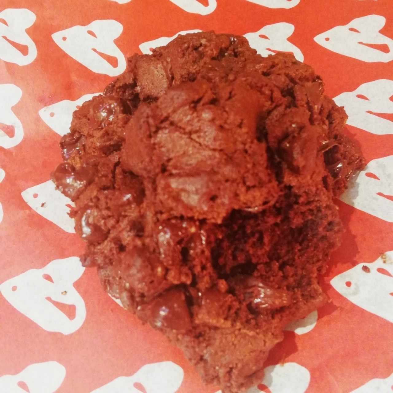Triple Chocolate Chunk Cookie 
