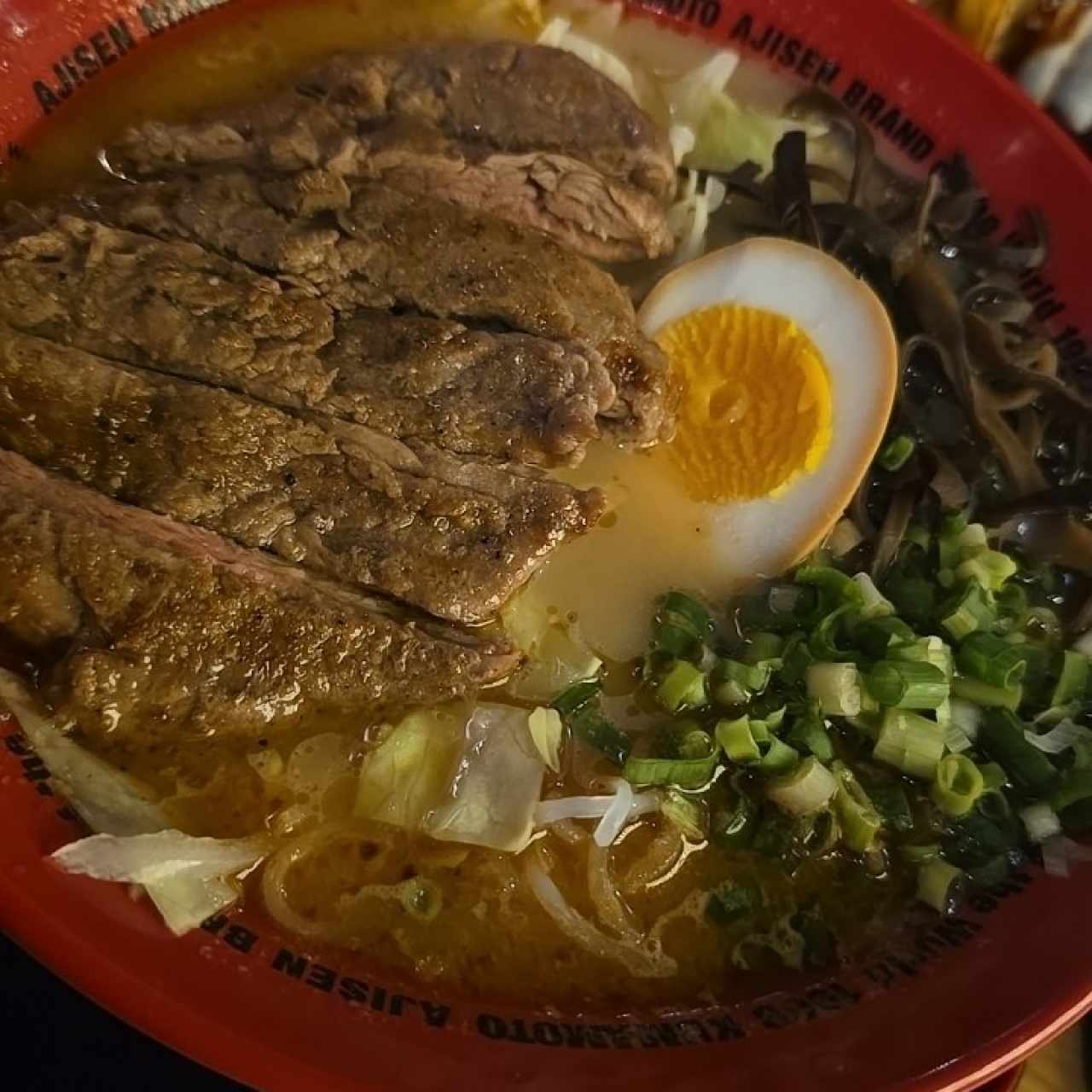ramen carne 