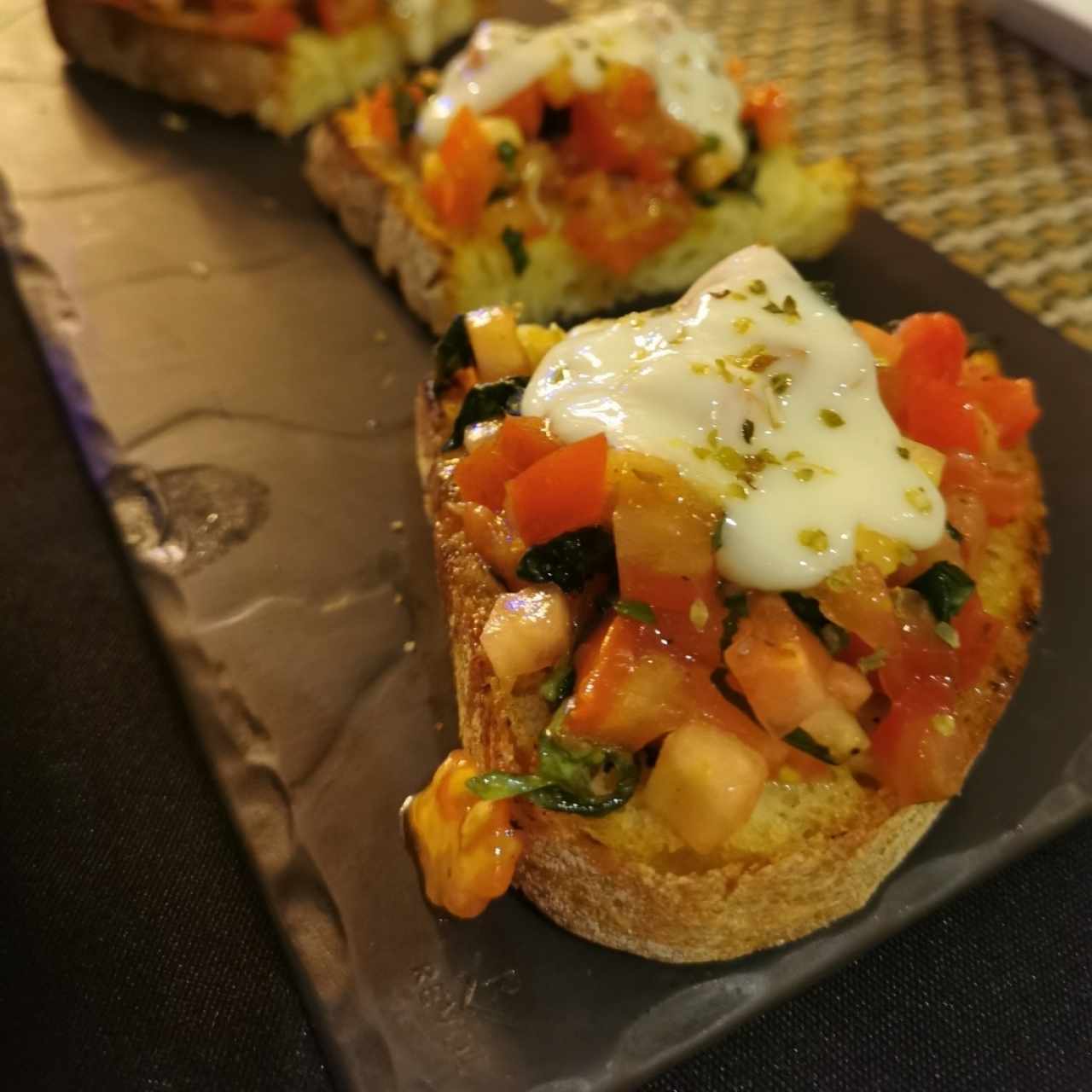 Entradas - Bruschetta Clásica