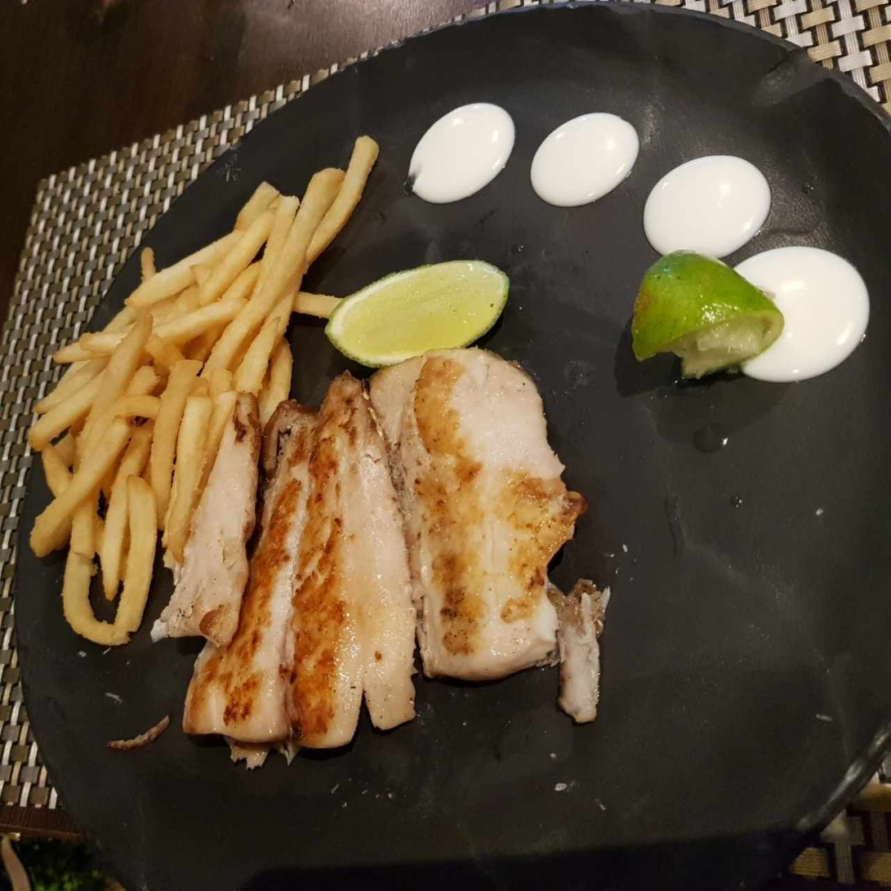 corvina a la plancha